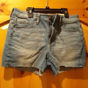 NWT cutoff jean shorts